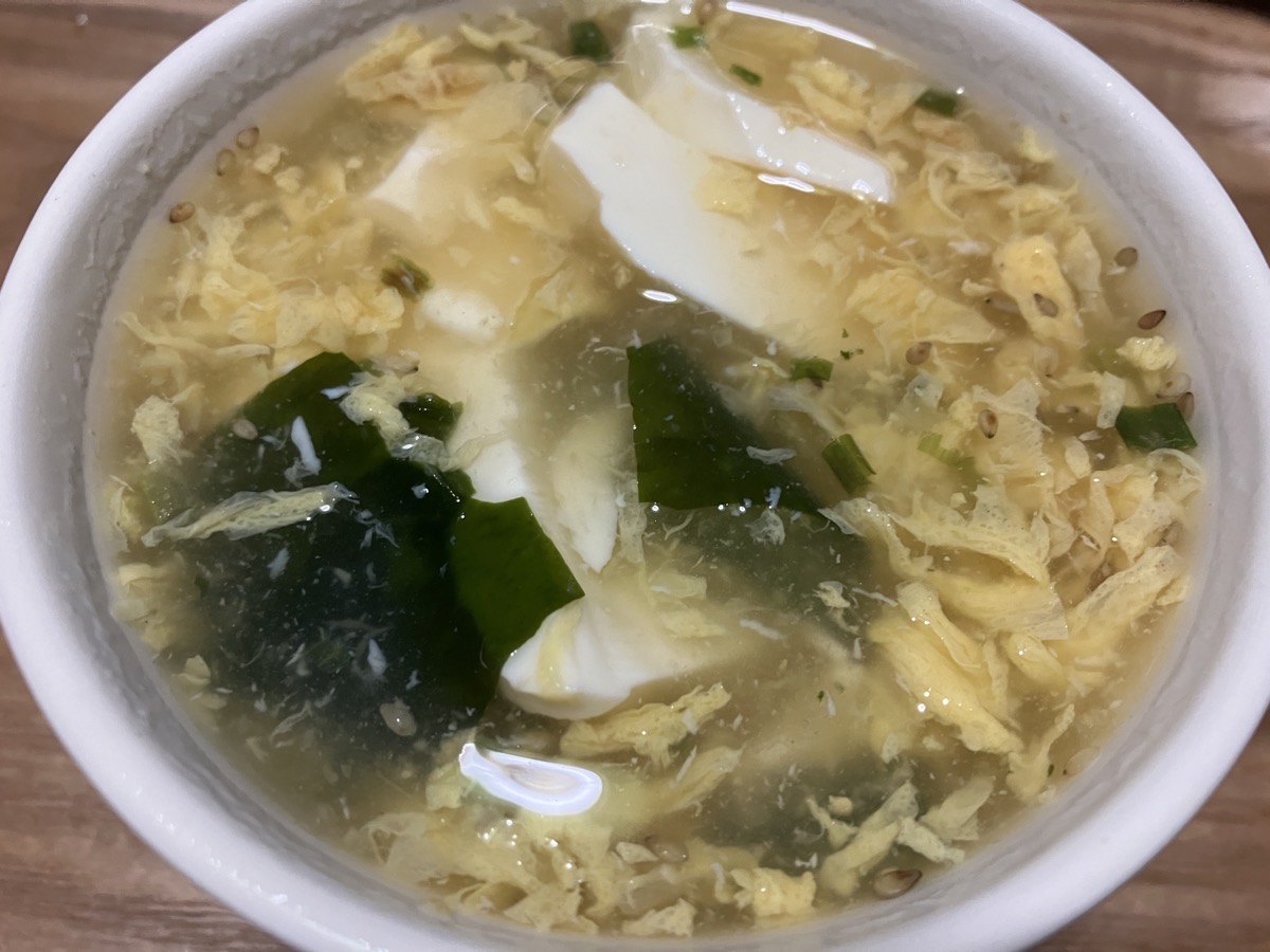 卵スープの素で作る！簡単とろ玉豆腐スープの画像